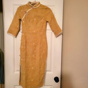 NWT Gold qipao / midi cheongasm small